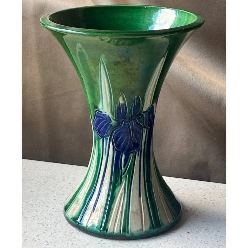 Awaji Green Ceramic Vase With Blue Iris Motif 6